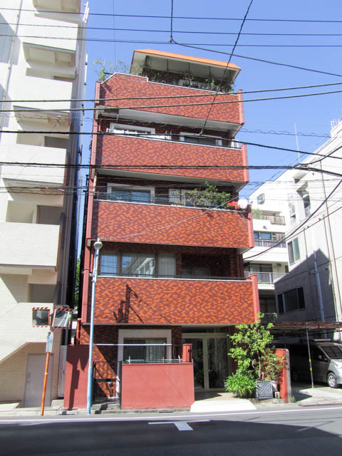 マンション早稲田(新宿区早稲田鶴巻町)